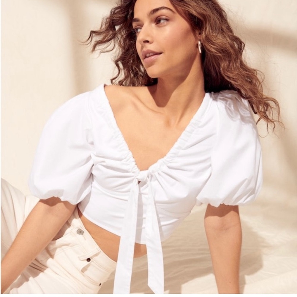 Abercrombie & Fitch Tie-Front Puff Sleeve Top